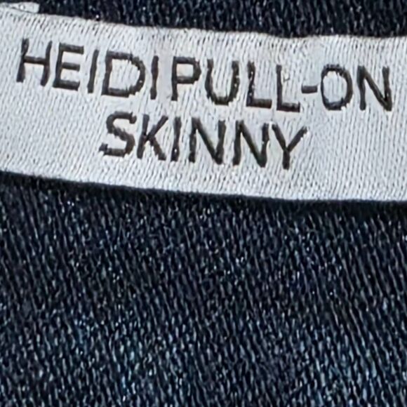 Nine West Size 8 Heidi Pull On Jeans - Picture 8 of 9